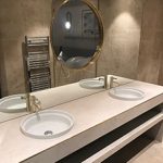 Artisan plombier salle de bain dans l'Hérault